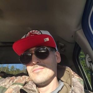 Meet your Posher, Joel